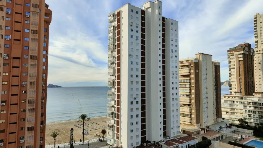 2 bedrooms apartment for sale, Benidorm, Spain No. 1535