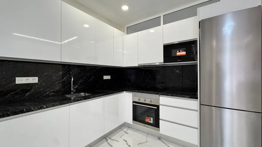 2 bedrooms apartment for sale, Torrevieja, Spain No. 2690 № 5