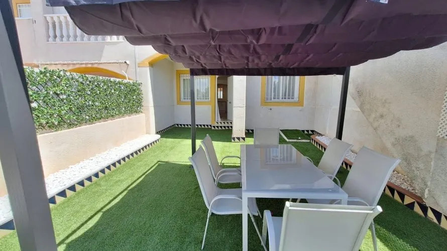 1 bedroom bungalow for sale, Torrevieja, Spain No. 2421 № 2