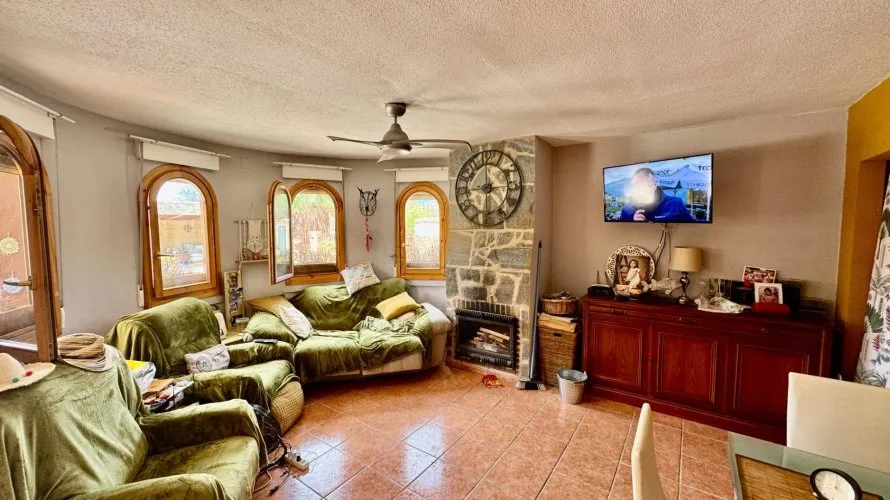 3 bedrooms house for sale, Relleu, Spain No. 2564 № 8