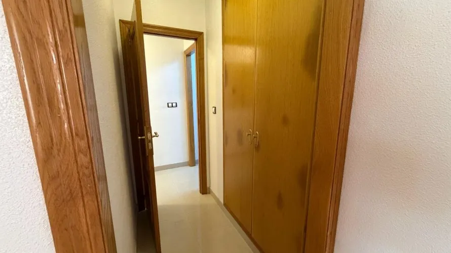1 bedroom apartment for sale, Torrevieja, Spain No. 2389 № 6