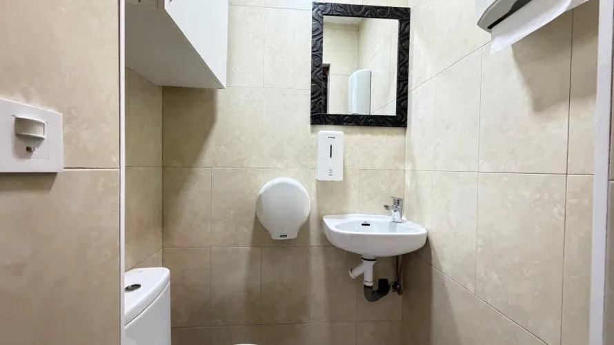 57m² commercial property for sale, Torrevieja, Spain No. 2311 № 22
