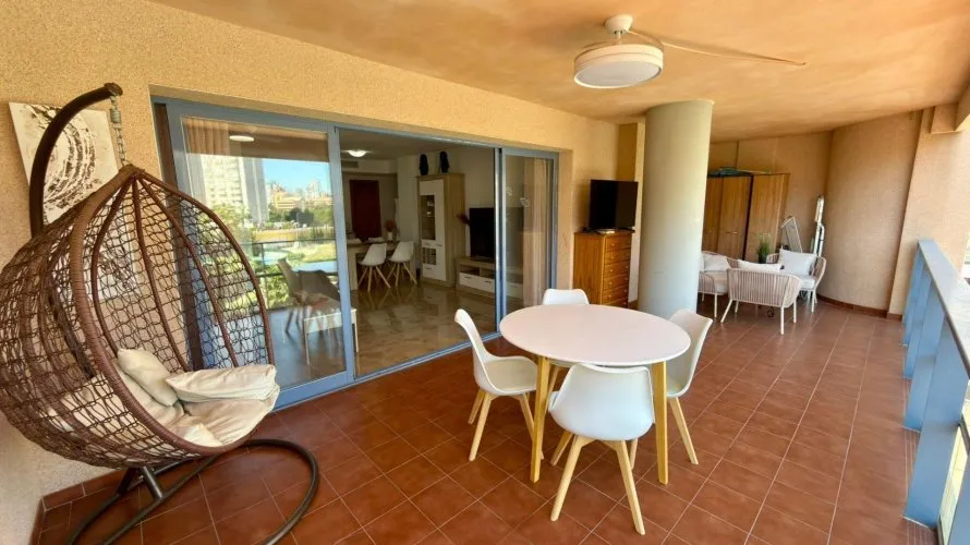 2 bedrooms apartment for sale, Villajoyosa, Spain No. 2386