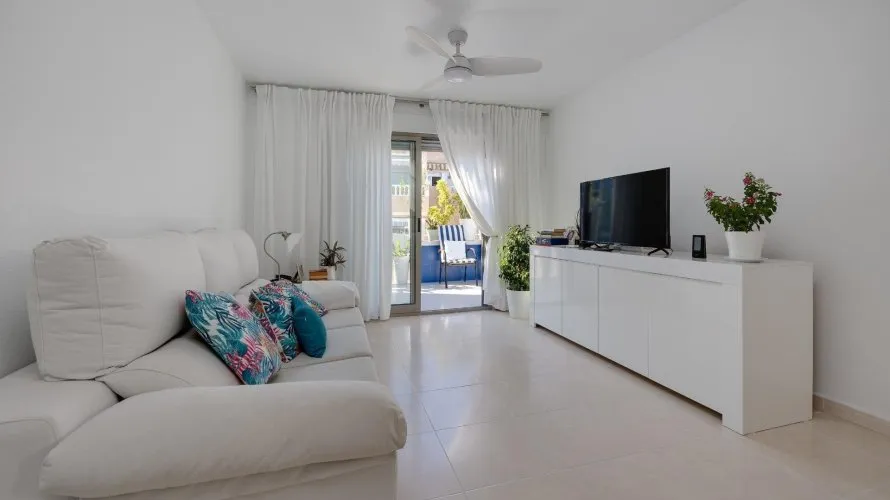 3 bedrooms penthouse for sale, Torrevieja, Spain No. 2283 № 4