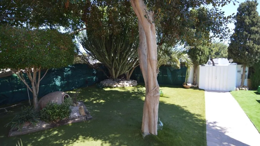 4 bedrooms villa for sale, Torrevieja, Spain No. 1477 № 9