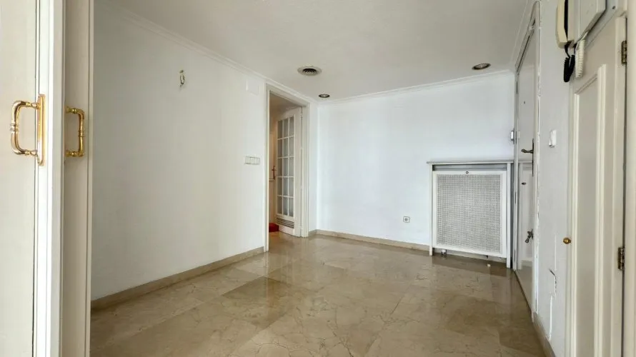6 bedrooms penthouse for sale, Alicante, Spain No. 2092 № 9