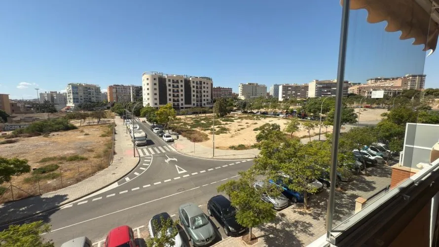 3 bedrooms apartment for sale, Alicante, Spain No. 1492 № 27
