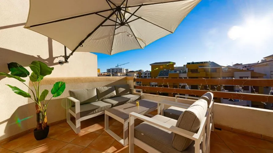 2 bedrooms apartment for sale, Torrevieja, Spain No. 1895 № 16