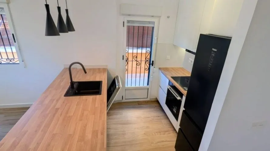 95m² apartment for sale, La Florida, Spain No. 2466 № 12