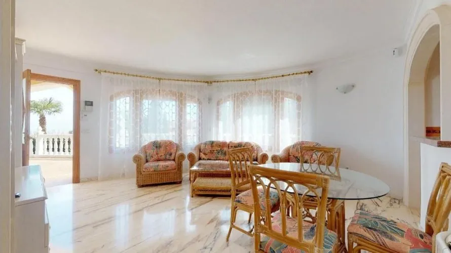 7 bedrooms villa for sale, Maryvilla, Spain No. 1741 № 15