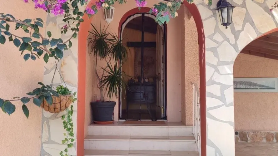 3 bedrooms villa for sale, Maryvilla, Spain No. 2206 № 9