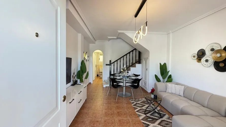 3 bedrooms house for sale, Alicante, Spain No. 2374 № 9