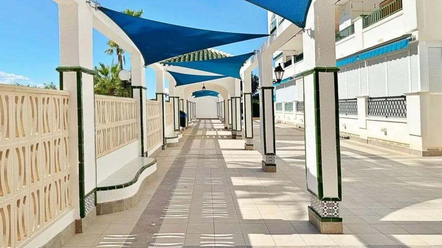1 bedroom apartment for sale, Torrevieja, Spain No. 2295 № 4