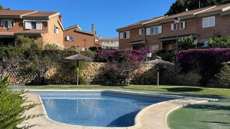 3 bedrooms house for sale, Albir, Spain No. 2655