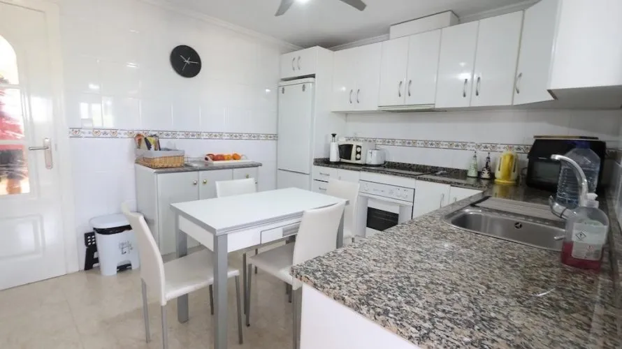 5 bedrooms house for sale, Ciudad Quesada, Spain No. 2706 № 13