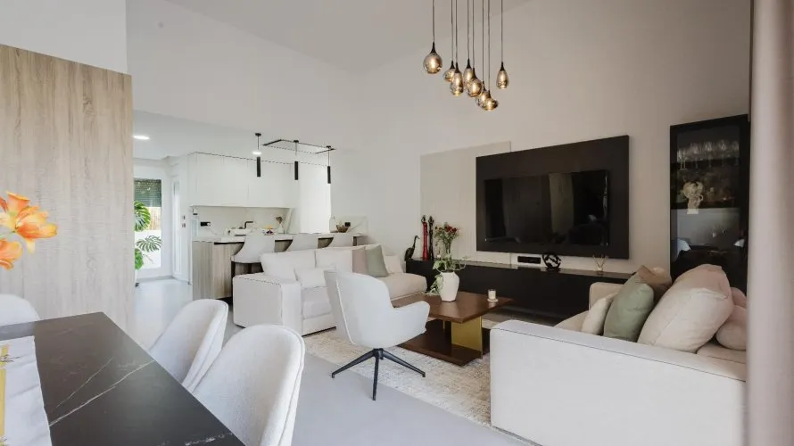 362m² villa for sale, Algorfa, Spain No. 2240 № 1