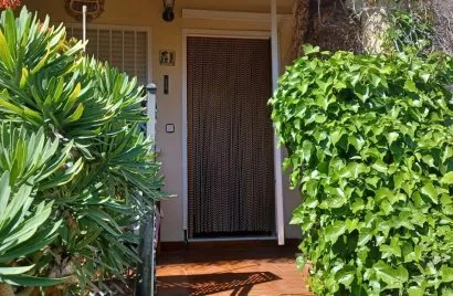 3 bedrooms house for sale, Alicante, Spain No. 2384