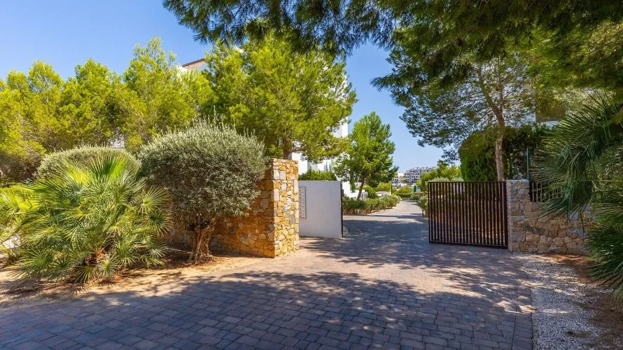 2 bedrooms penthouse for sale, Orihuela, Spain No. 1943 № 21