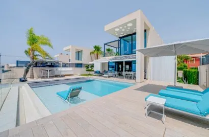 5 bedrooms villa for sale, Finestrat, Spain No. 1810