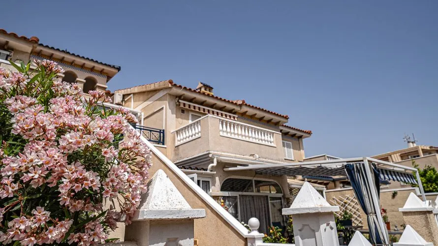 62m² apartment for sale, Alicante, Spain No. 2344 № 8