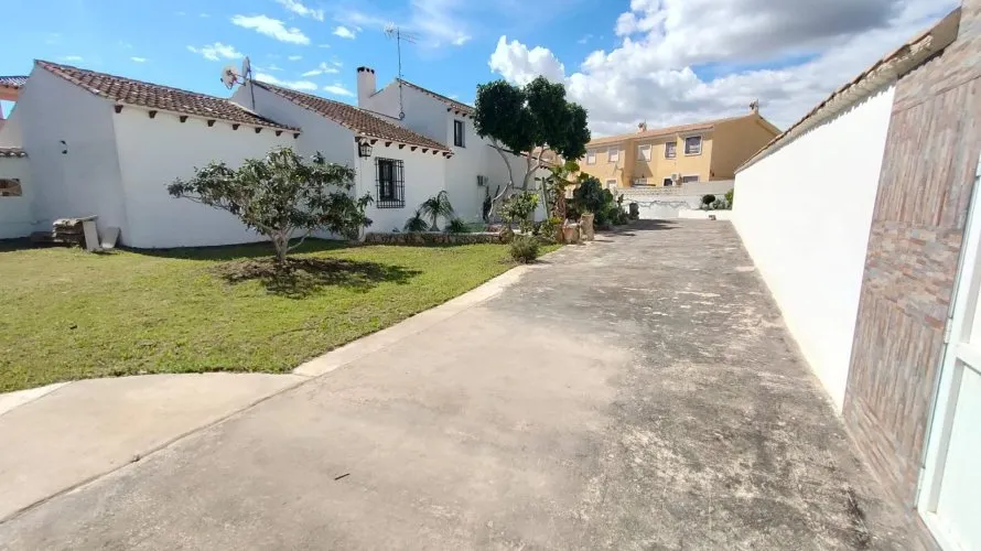 209m² house for sale, Alicante, Spain No. 2233 № 9
