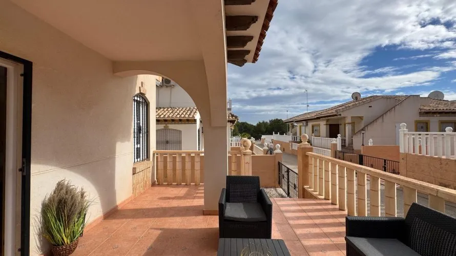 2 bedrooms house for sale, Alicante, Spain No. 1528 № 25