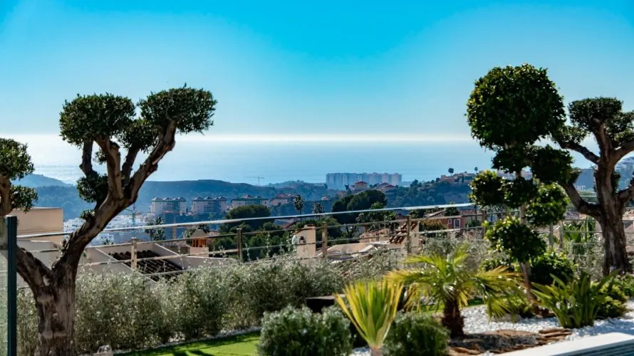 7 bedrooms villa for sale, Finestrat, Spain No. 2052 № 16