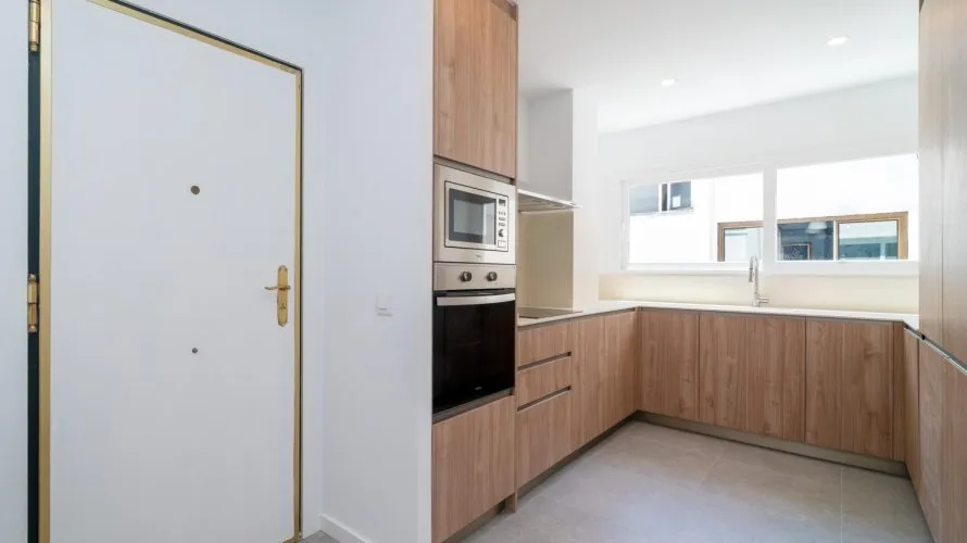 4 bedrooms apartment for sale, Madrid, Spain No. 1804 № 19