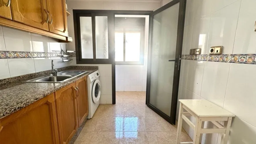 4 bedrooms apartment for sale, Torrevieja, Spain No. 2103 № 9