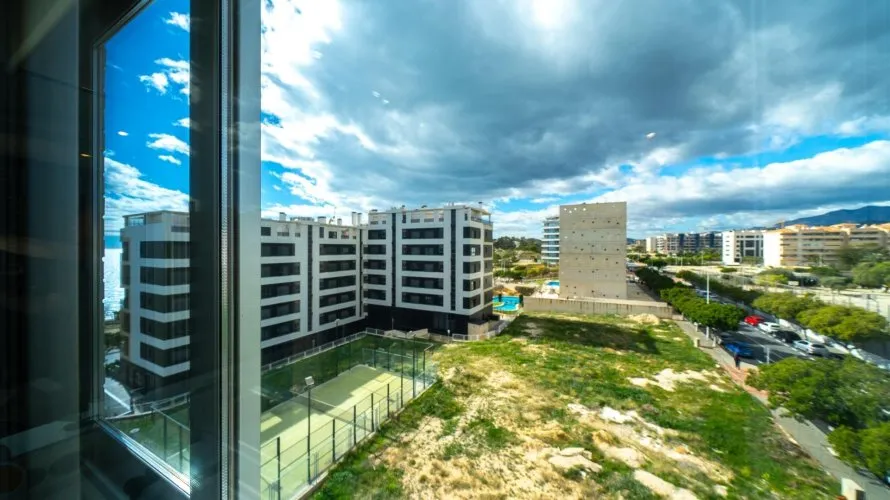 4 bedrooms apartment for sale, Villajoyosa, Spain No. 2306 № 13