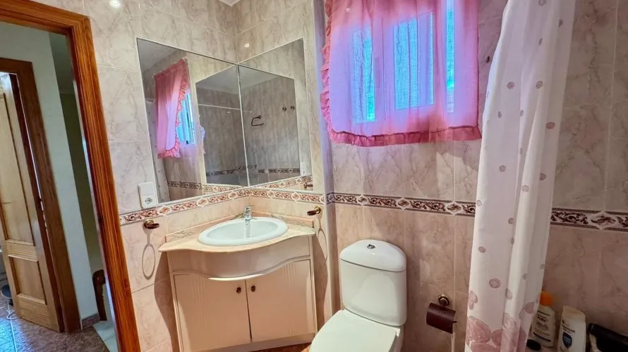 3 bedrooms apartment for sale, Torrevieja, Spain No. 2302 № 18