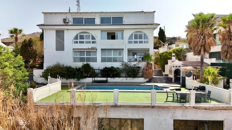 7 bedrooms villa for sale, Benidorm, Spain No. 2922