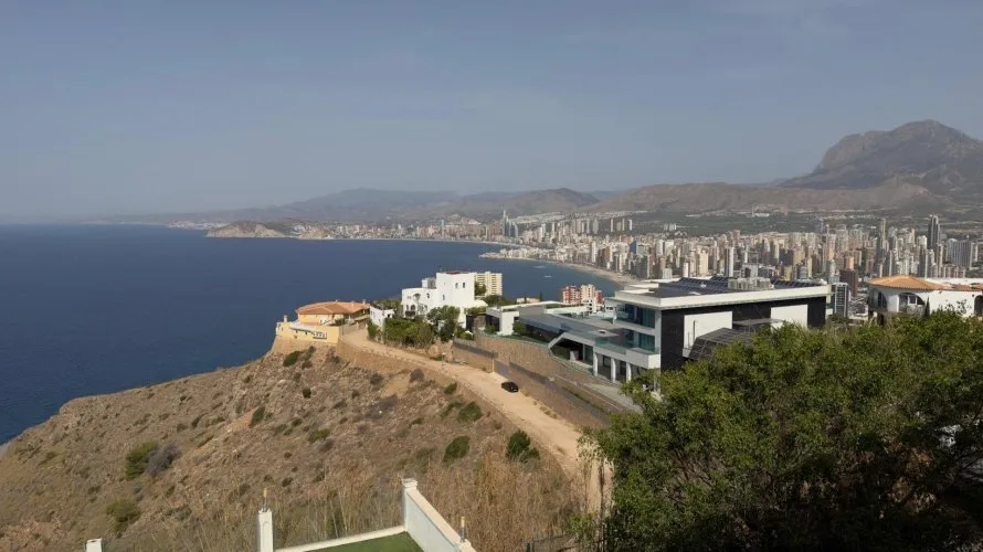 7 bedrooms villa for sale, Benidorm, Spain No. 2922 № 9