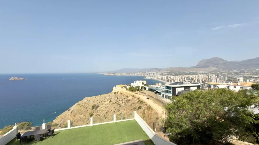 7 bedrooms villa for sale, Benidorm, Spain No. 2922 № 8