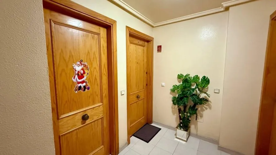 2 bedrooms apartment for sale, Torrevieja, Spain No. 2972 № 3