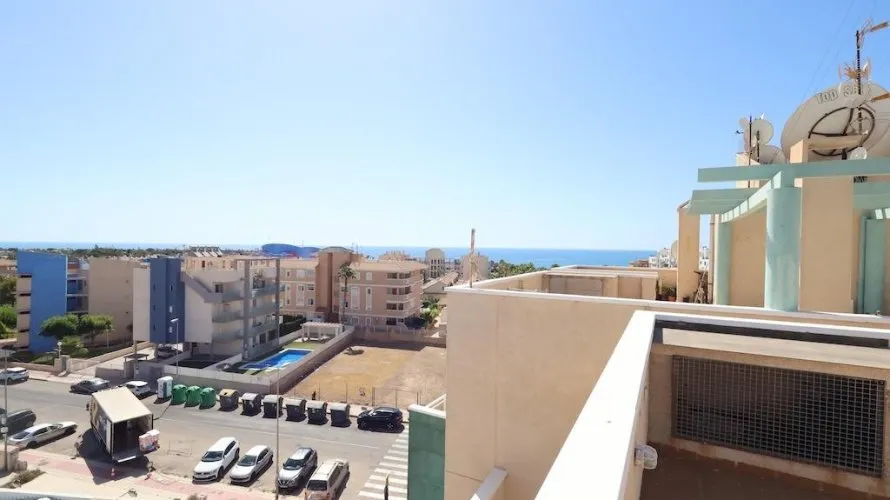 2 bedrooms penthouse for sale, Cabo Roig, Spain No. 2751 № 1