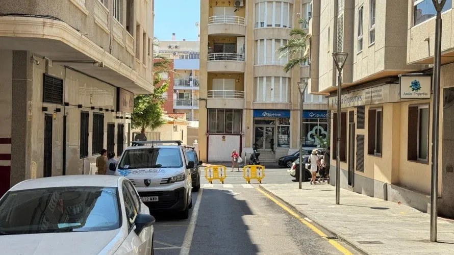 2 bedrooms apartment for sale, Torrevieja, Spain No. 2953