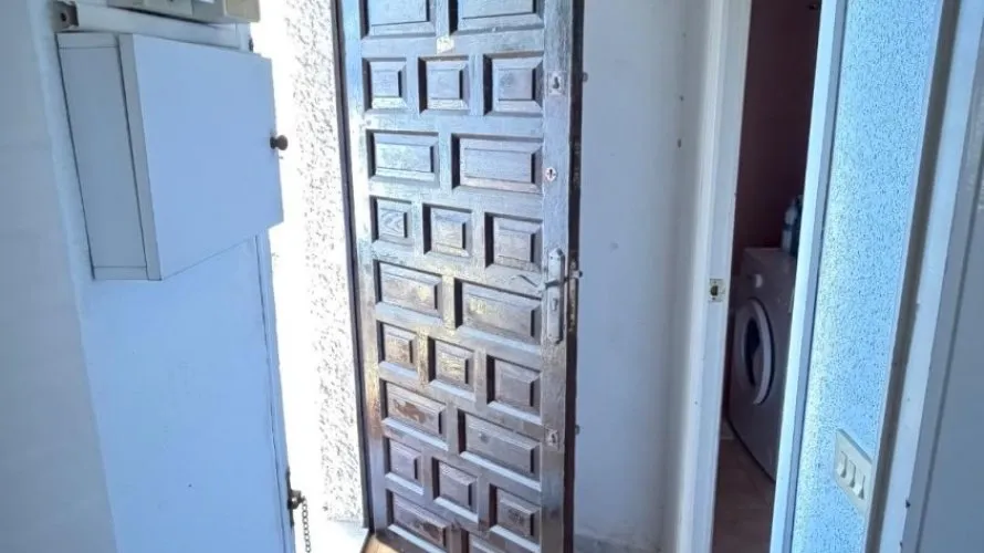 1 bedroom apartment for sale, Torrevieja, Spain No. 3084 № 1