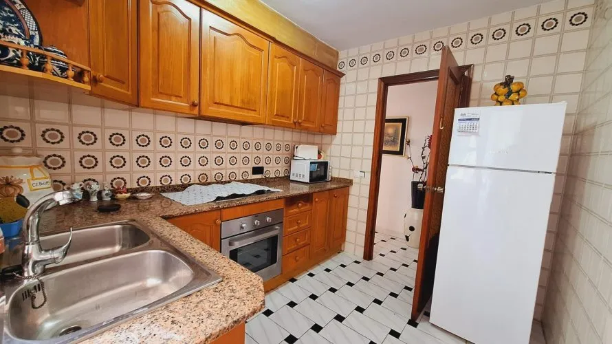 1 bedroom apartment for sale, Torrevieja, Spain No. 3005 № 8