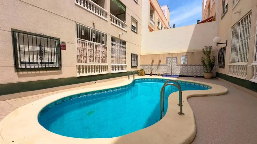1 bedroom apartment for sale, Torrevieja, Spain No. 3075 № 22