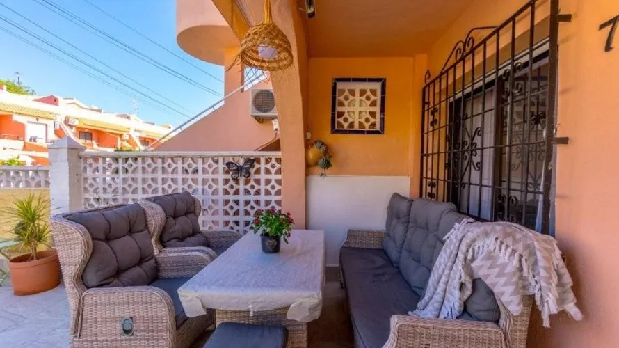 1 bedroom bungalow for sale, Torrevieja, Spain No. 3061 № 13