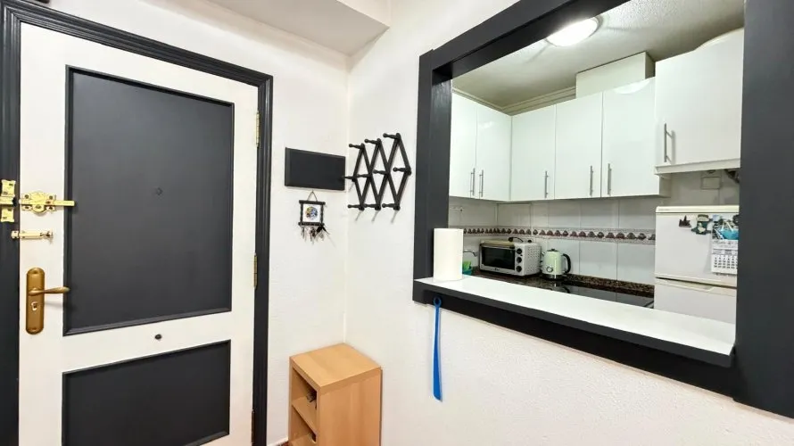 1 bedroom apartment for sale, Torrevieja, Spain No. 3001 № 27