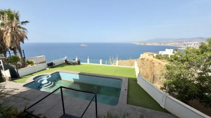 7 bedrooms villa for sale, Benidorm, Spain No. 2922 № 11