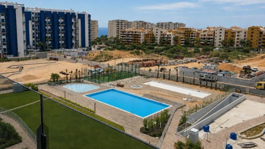 2 bedrooms apartment for sale, Torrevieja, Spain No. 2818 № 23