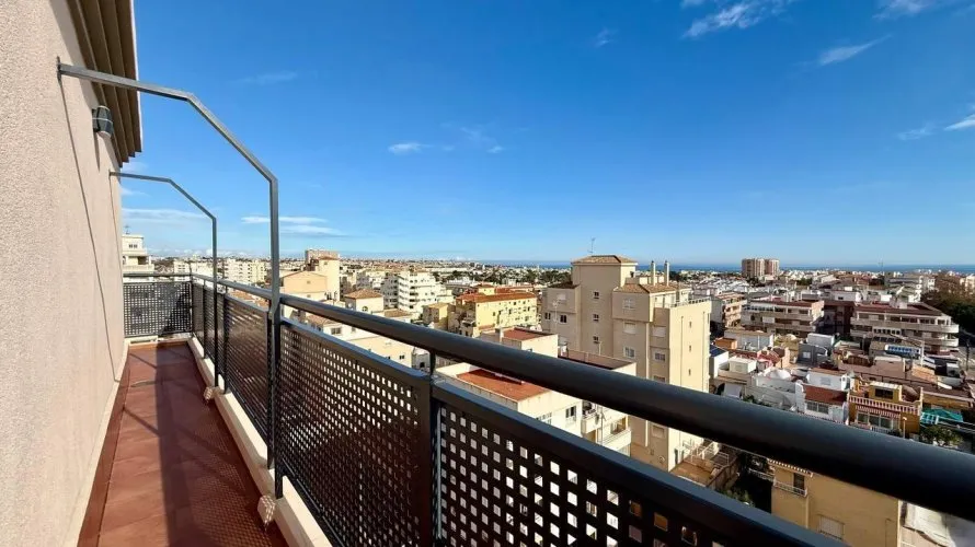1 bedroom penthouse for sale, Nueva Torrevieja, Spain No. 2992 № 13
