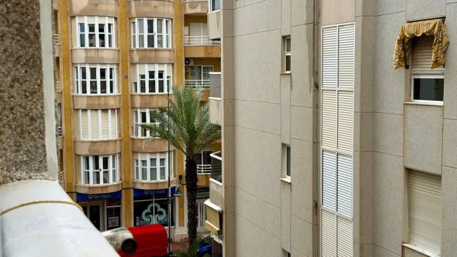 1 bedroom apartment for sale, Torrevieja, Spain No. 3018 № 5