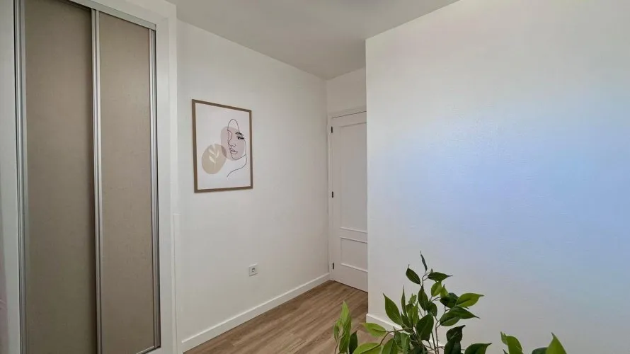 2 bedrooms apartment for sale, Torrevieja, Spain No. 2735 № 4