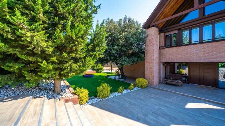 8 bedrooms apartment for sale, Las Rozas de Madrid, Spain No. 2910 № 22