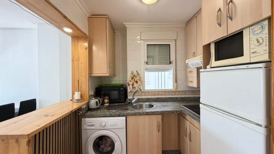 2 bedrooms apartment for sale, Torrevieja, Spain No. 3002 № 15