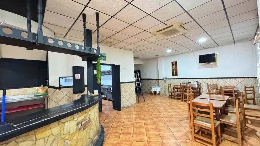 159m² commercial property for sale, Torrevieja, Spain No. 2947 № 13